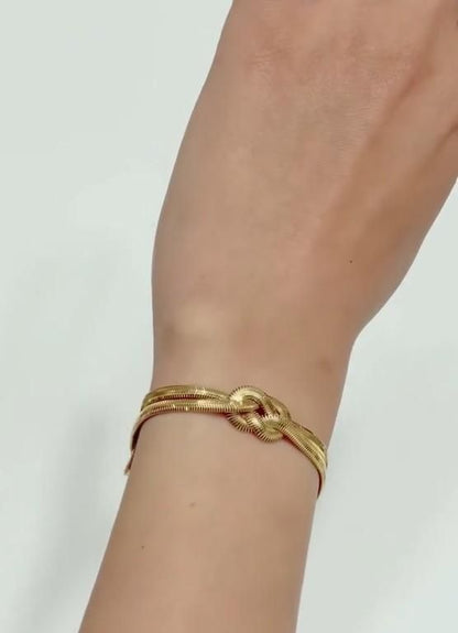 Golden Chain Snake Bracelet | Stylish Flexible Snake Design for Men & Women